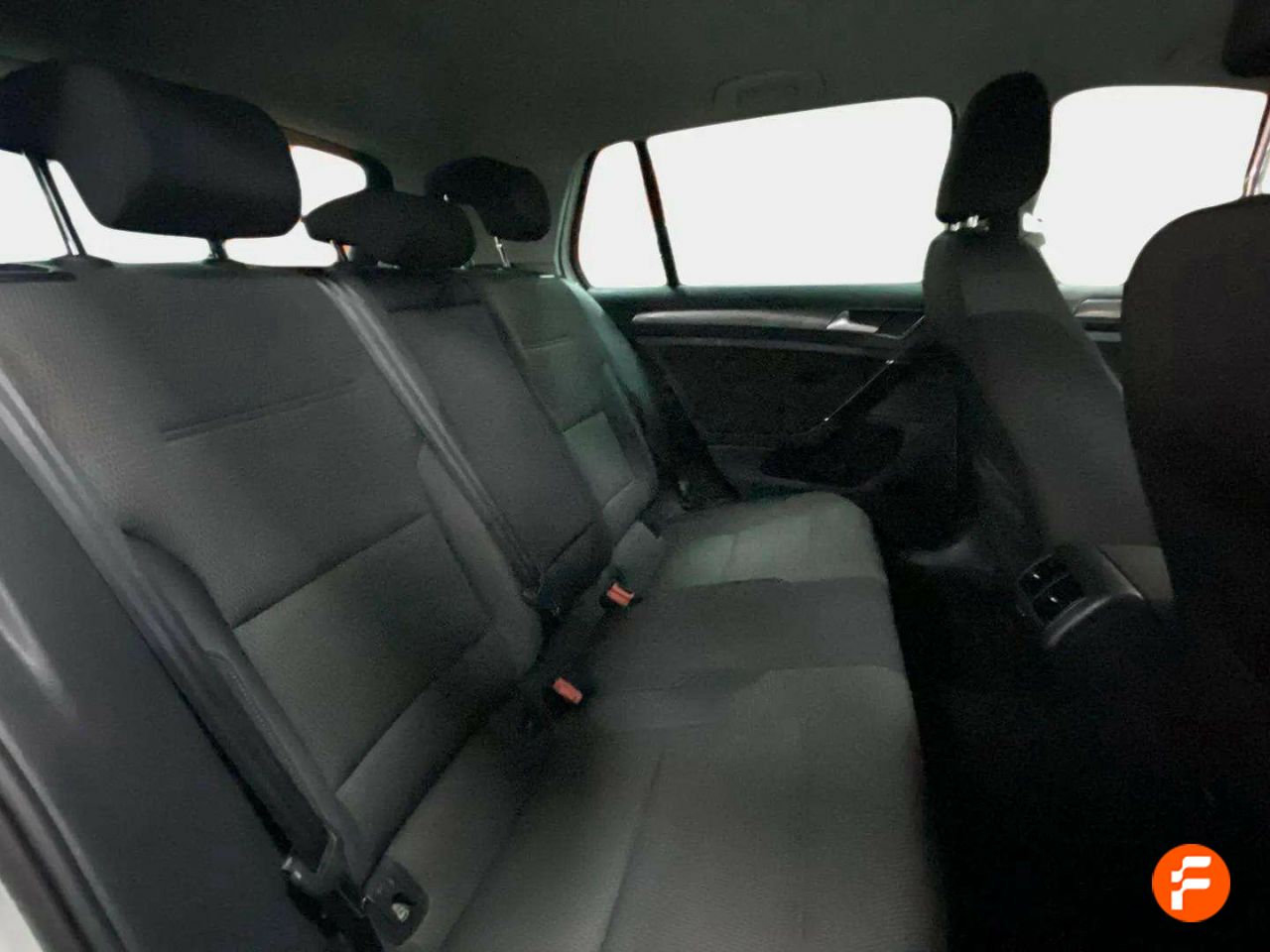 Foto Volkswagen Golf 8