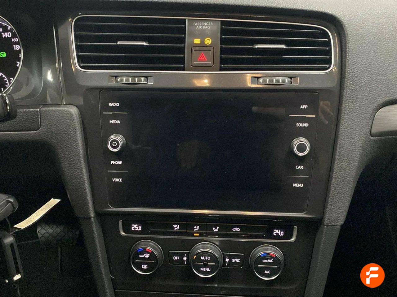 Foto Volkswagen Golf 12