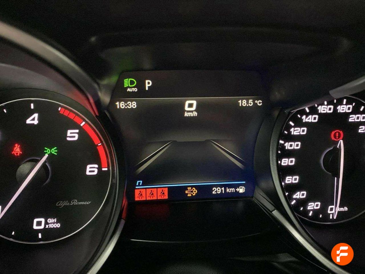 Foto Alfa Romeo Stelvio 9