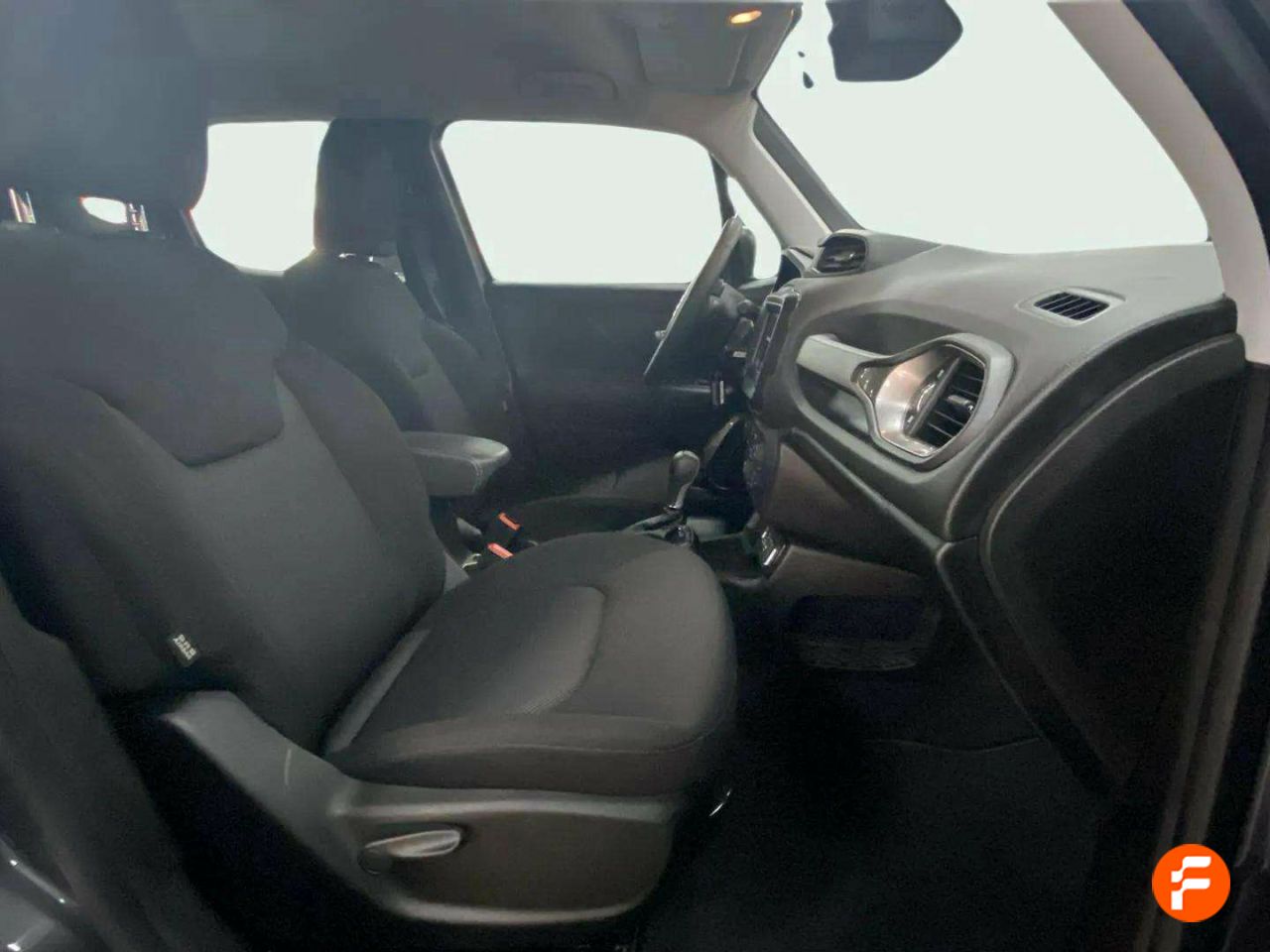 Foto Jeep Renegade 10