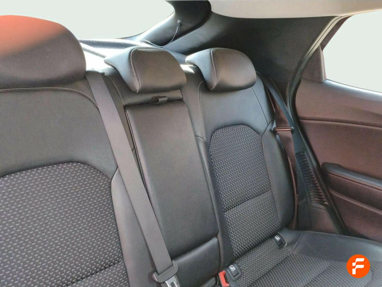 Foto Kia XCeed 23