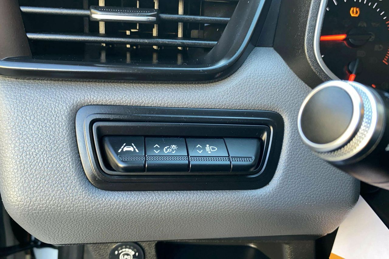 Foto Renault Clio 28