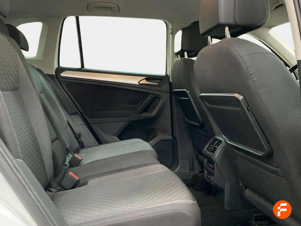 Foto Volkswagen Tiguan 9