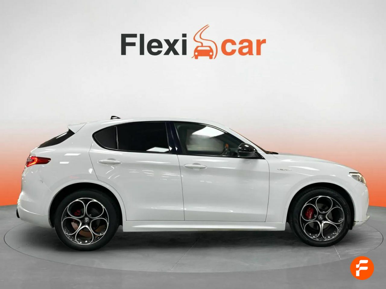 Foto Alfa Romeo Stelvio 2