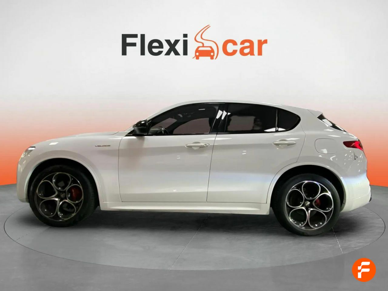 Foto Alfa Romeo Stelvio 4
