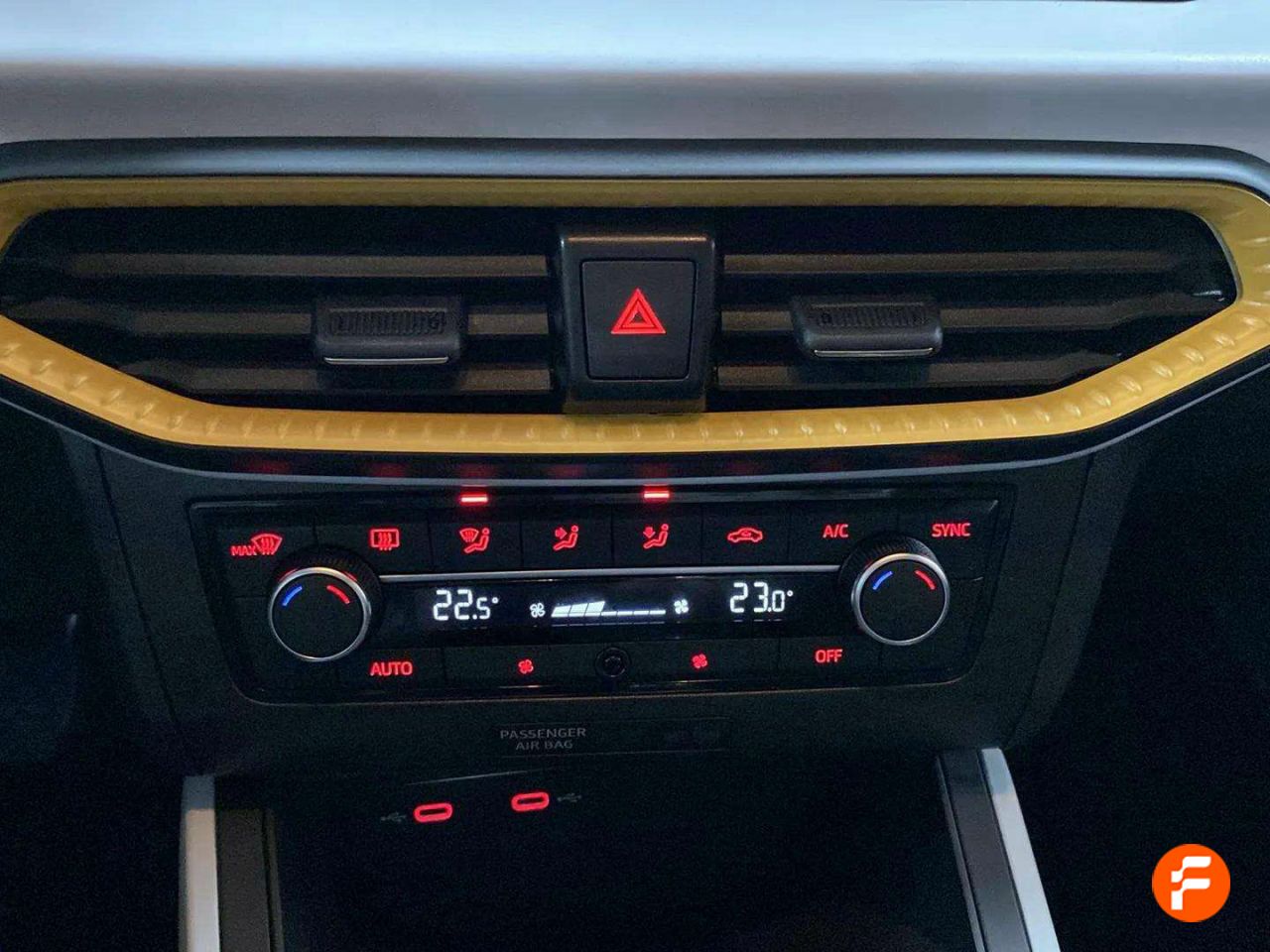 Foto Seat Arona 21