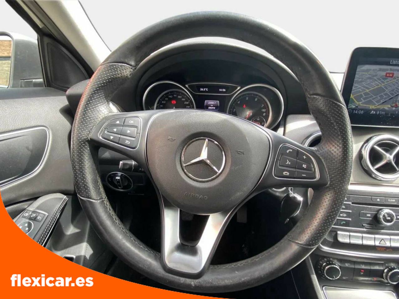 Foto Mercedes-Benz Clase GLA 14