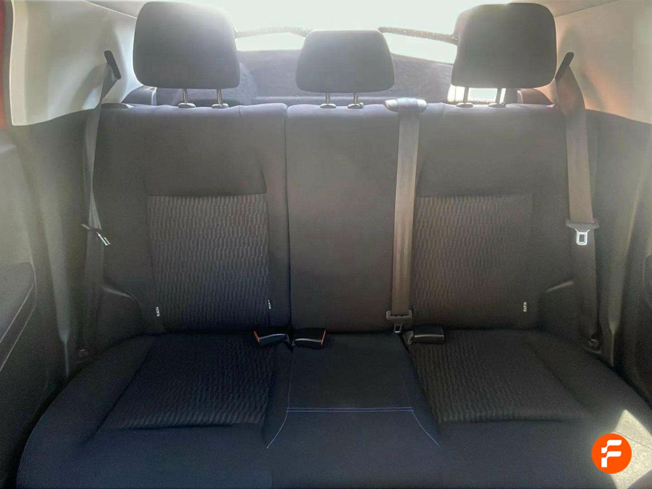 Foto Peugeot 208 15