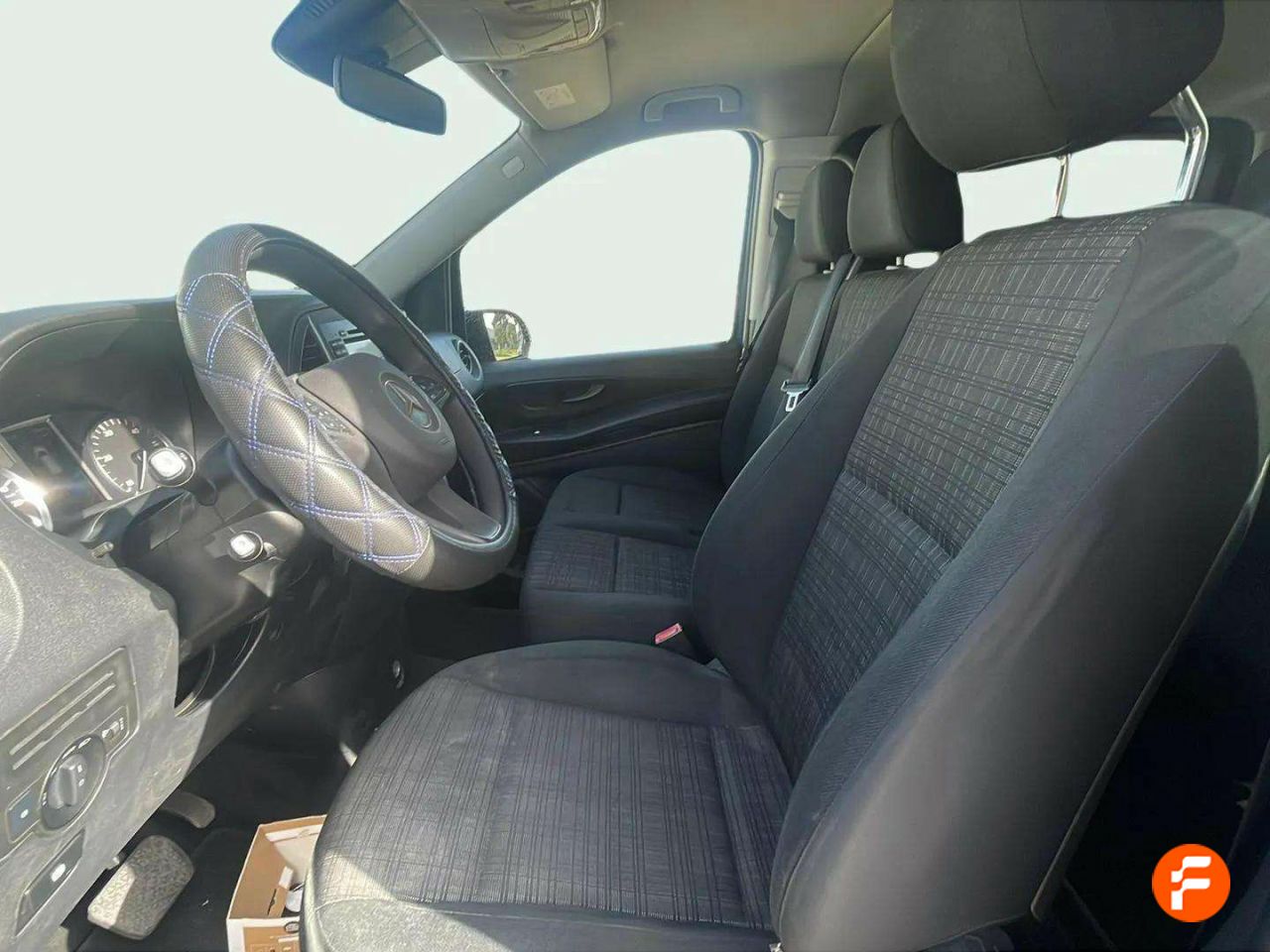 Foto Mercedes-Benz Vito 13
