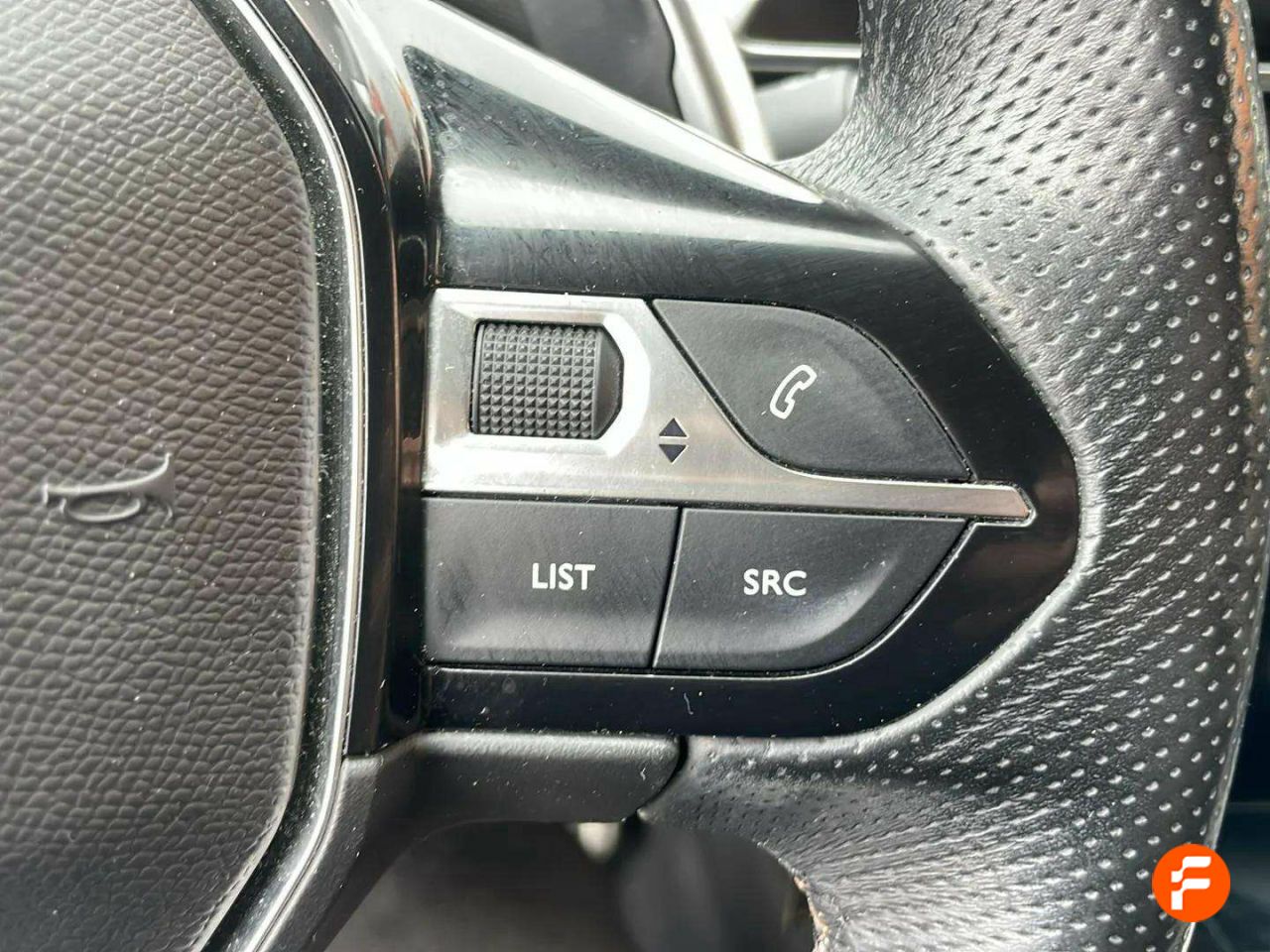 Foto Peugeot 5008 22