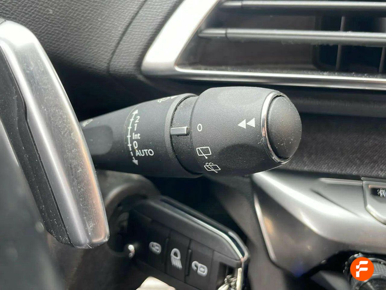 Foto Peugeot 5008 24