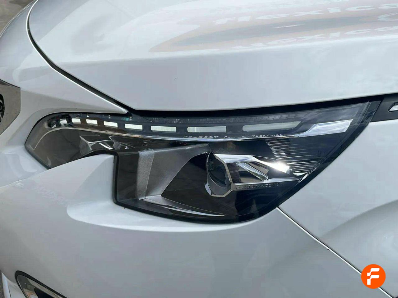 Foto Peugeot 5008 34