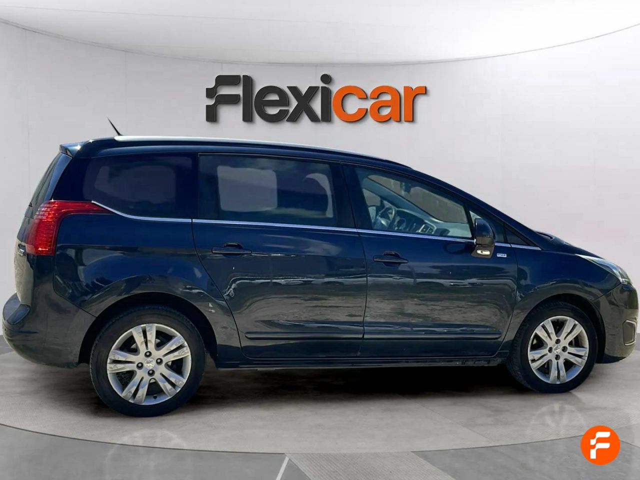 Foto Peugeot 5008 8
