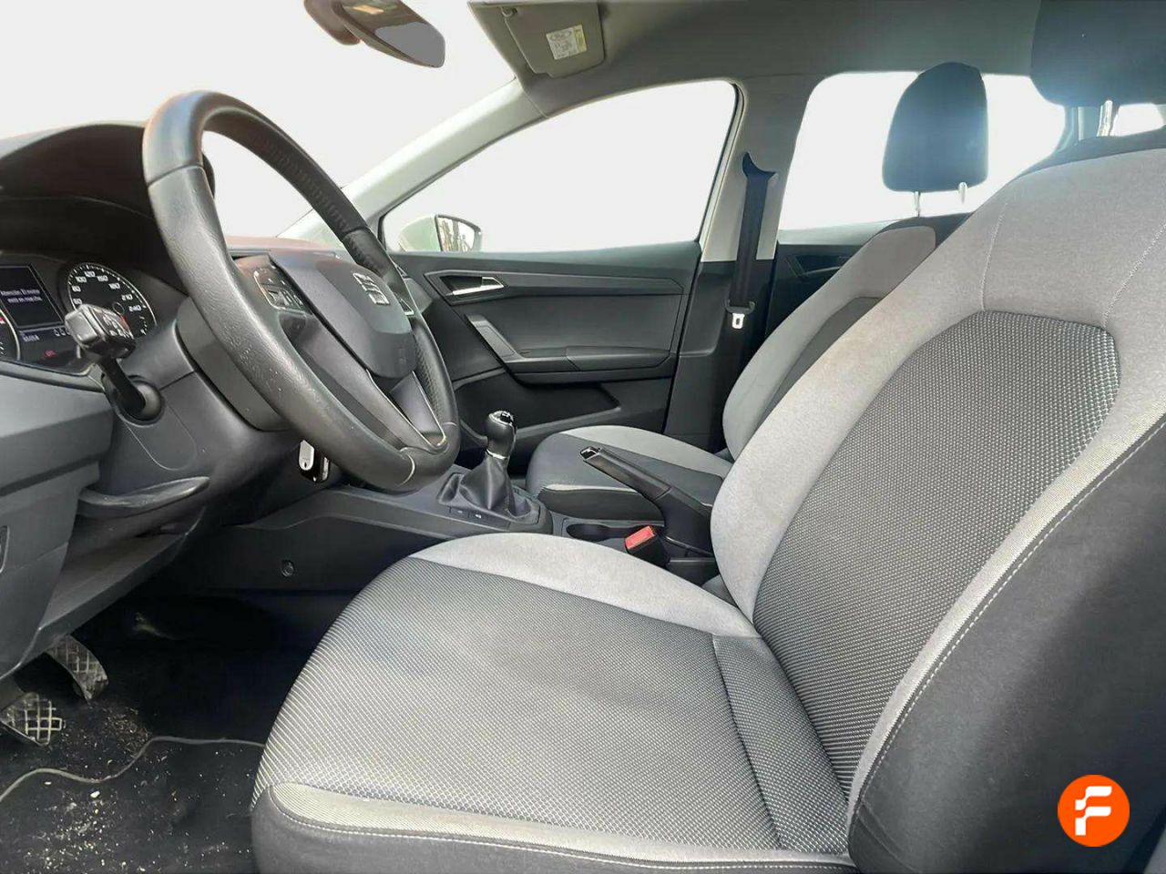Foto Seat Ibiza 15