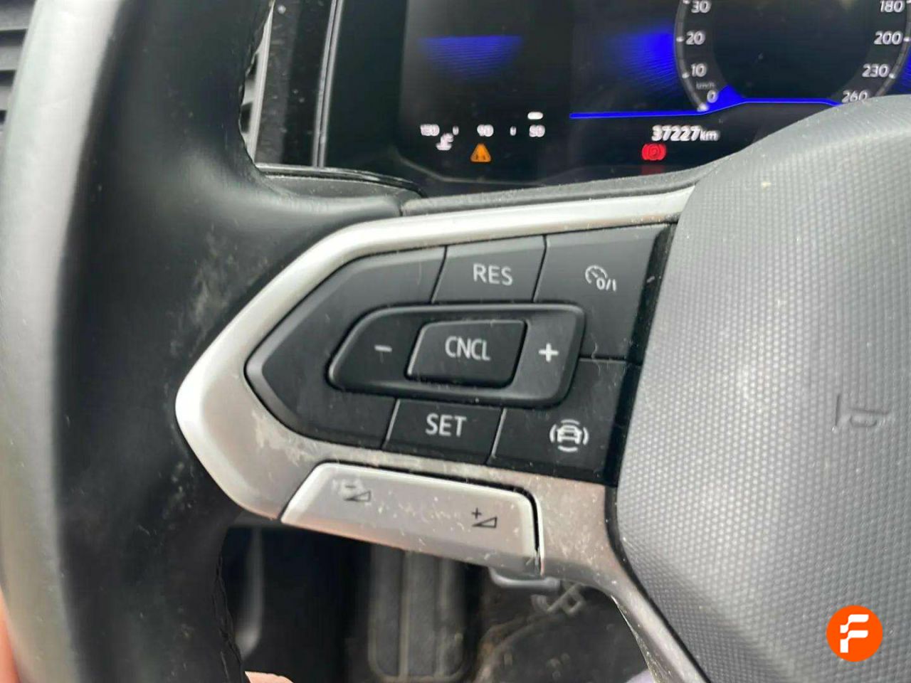 Foto Volkswagen Polo 22