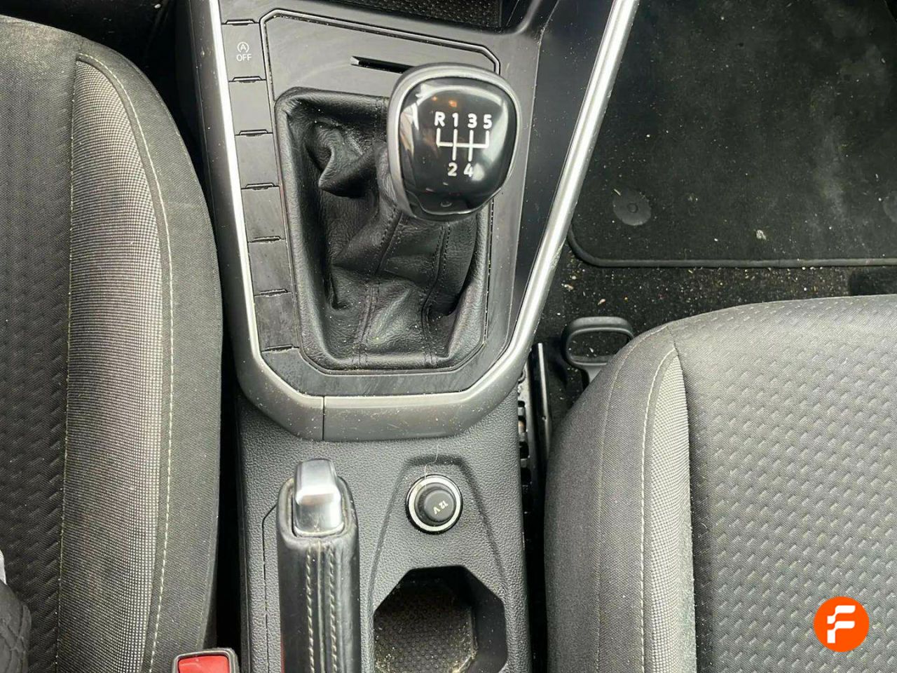 Foto Volkswagen Polo 25