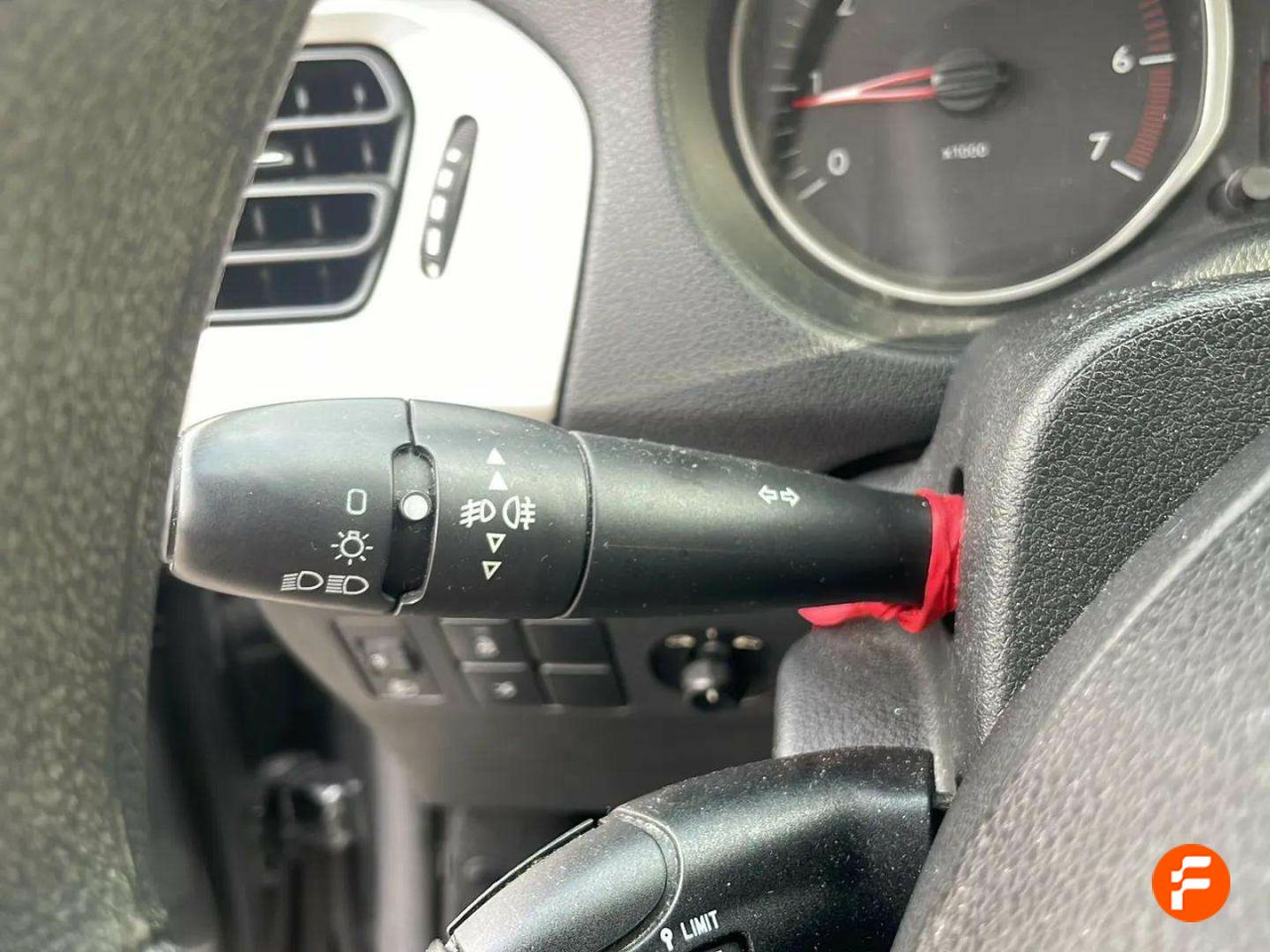 Foto Citroën C-Elysèe 21