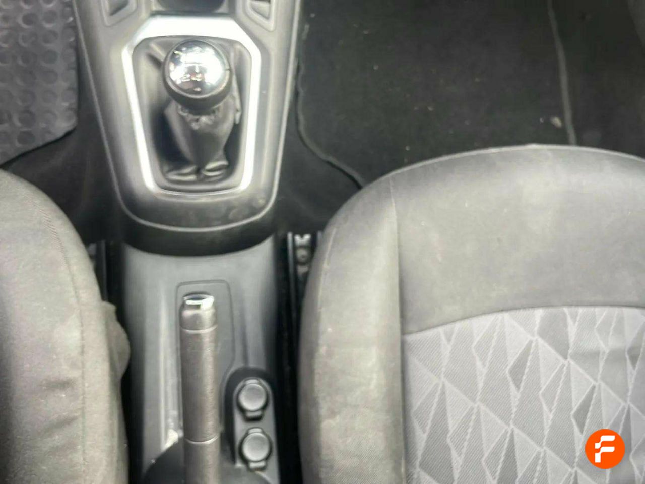 Foto Citroën C-Elysèe 24