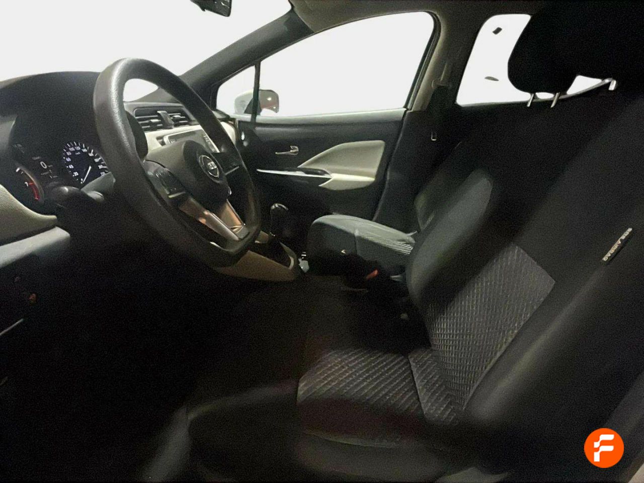 Foto Nissan Micra 14
