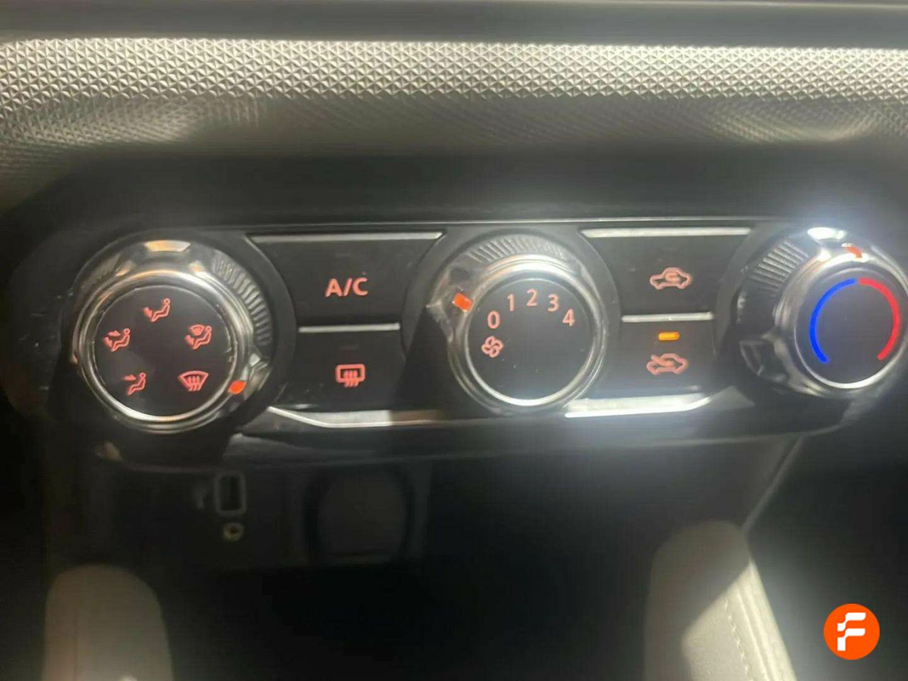 Foto Nissan Micra 26