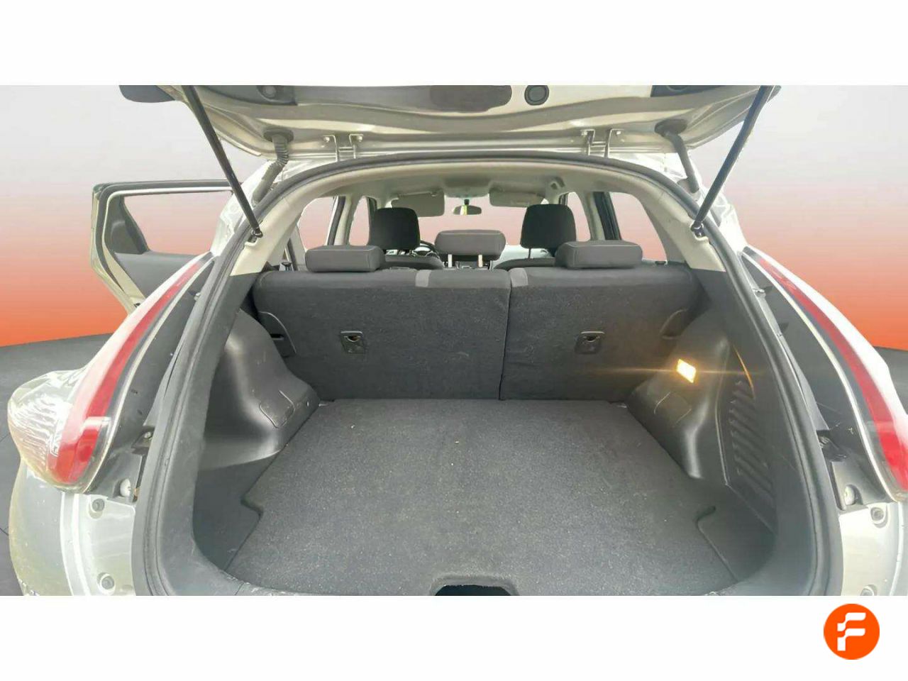 Foto Nissan Juke 16