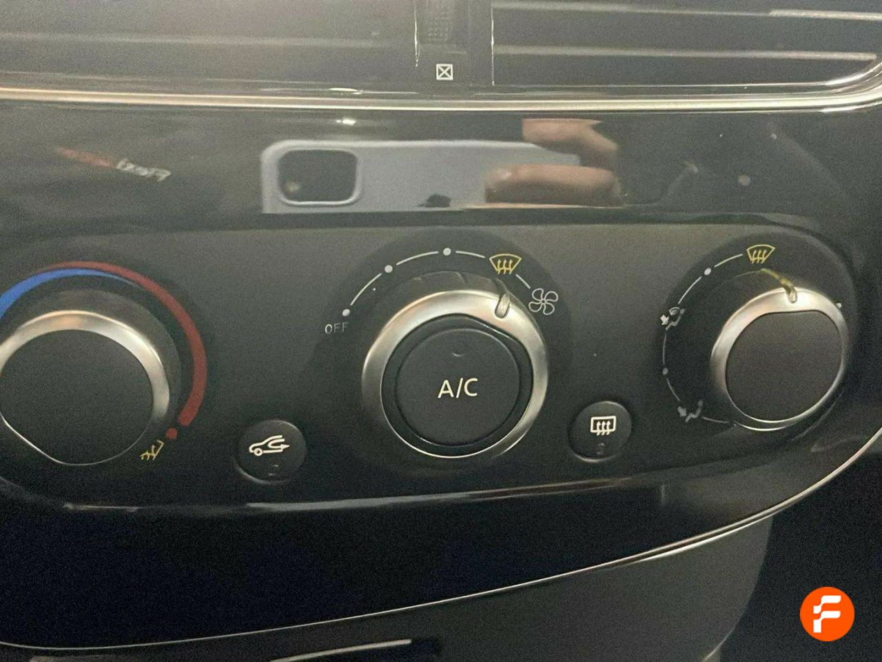 Foto Renault Clio 25