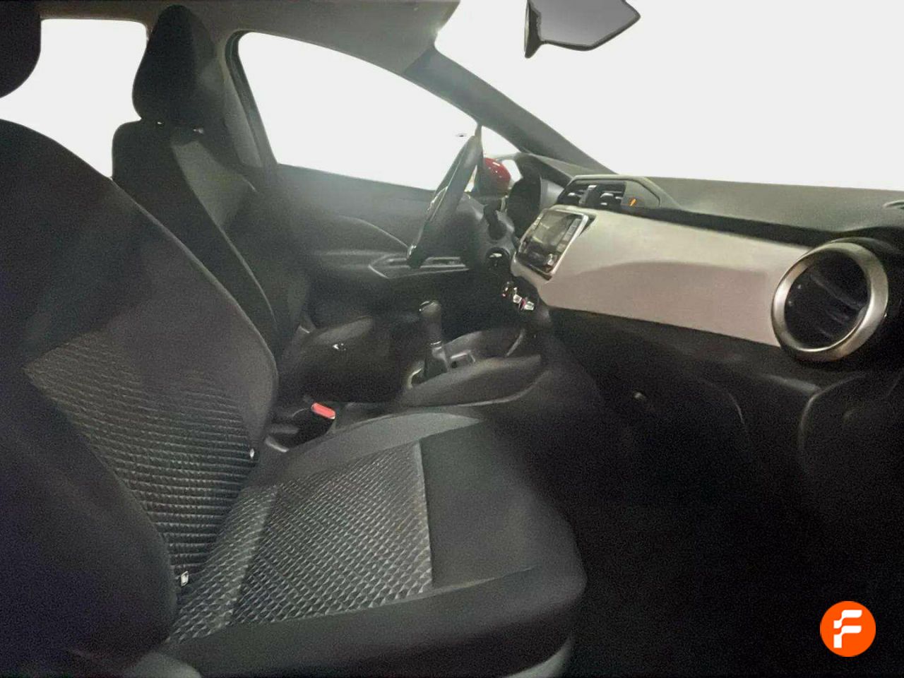 Foto Nissan Micra 15