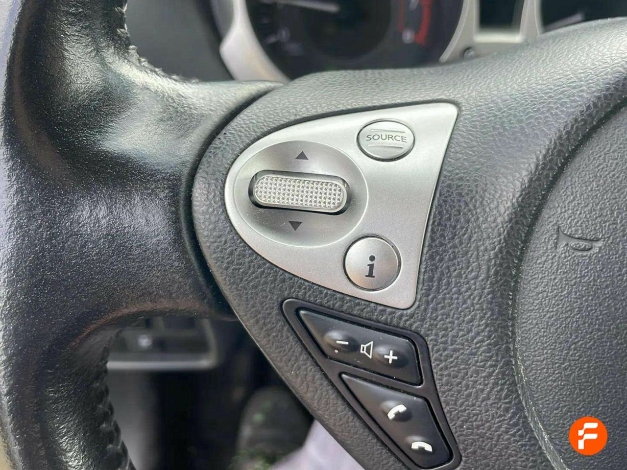 Foto Nissan Juke 23