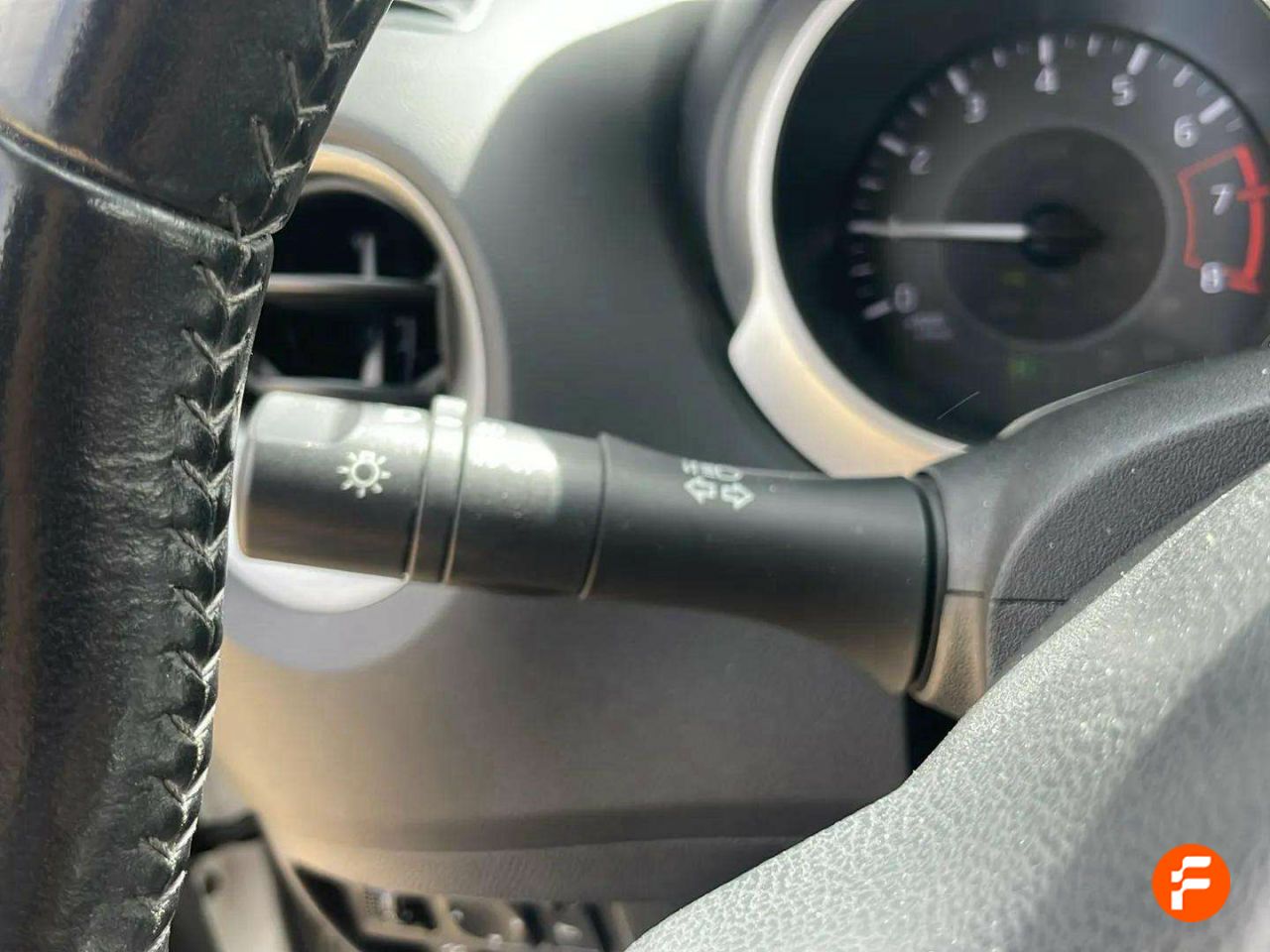 Foto Nissan Juke 25