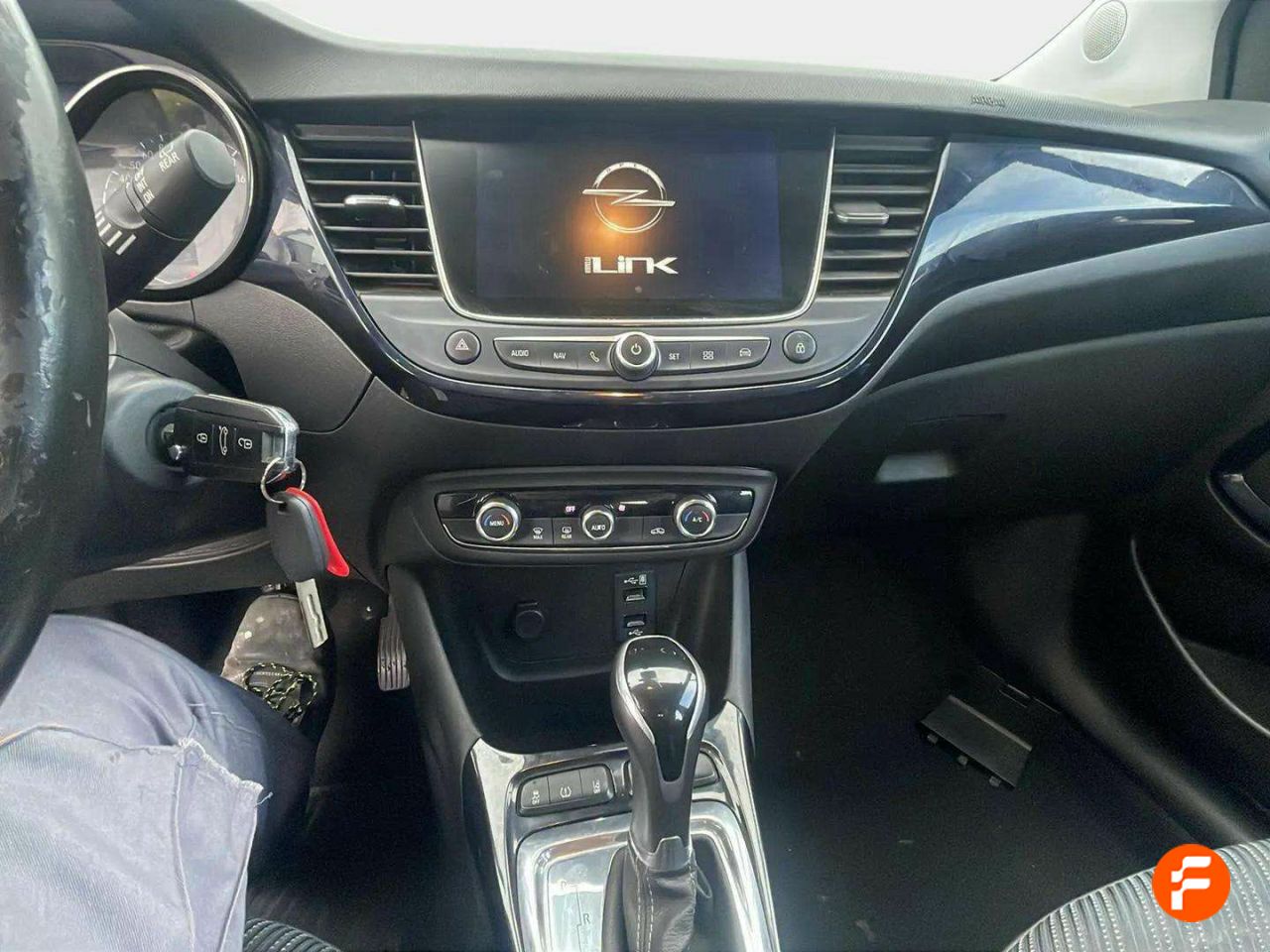 Foto Opel Crossland X 11