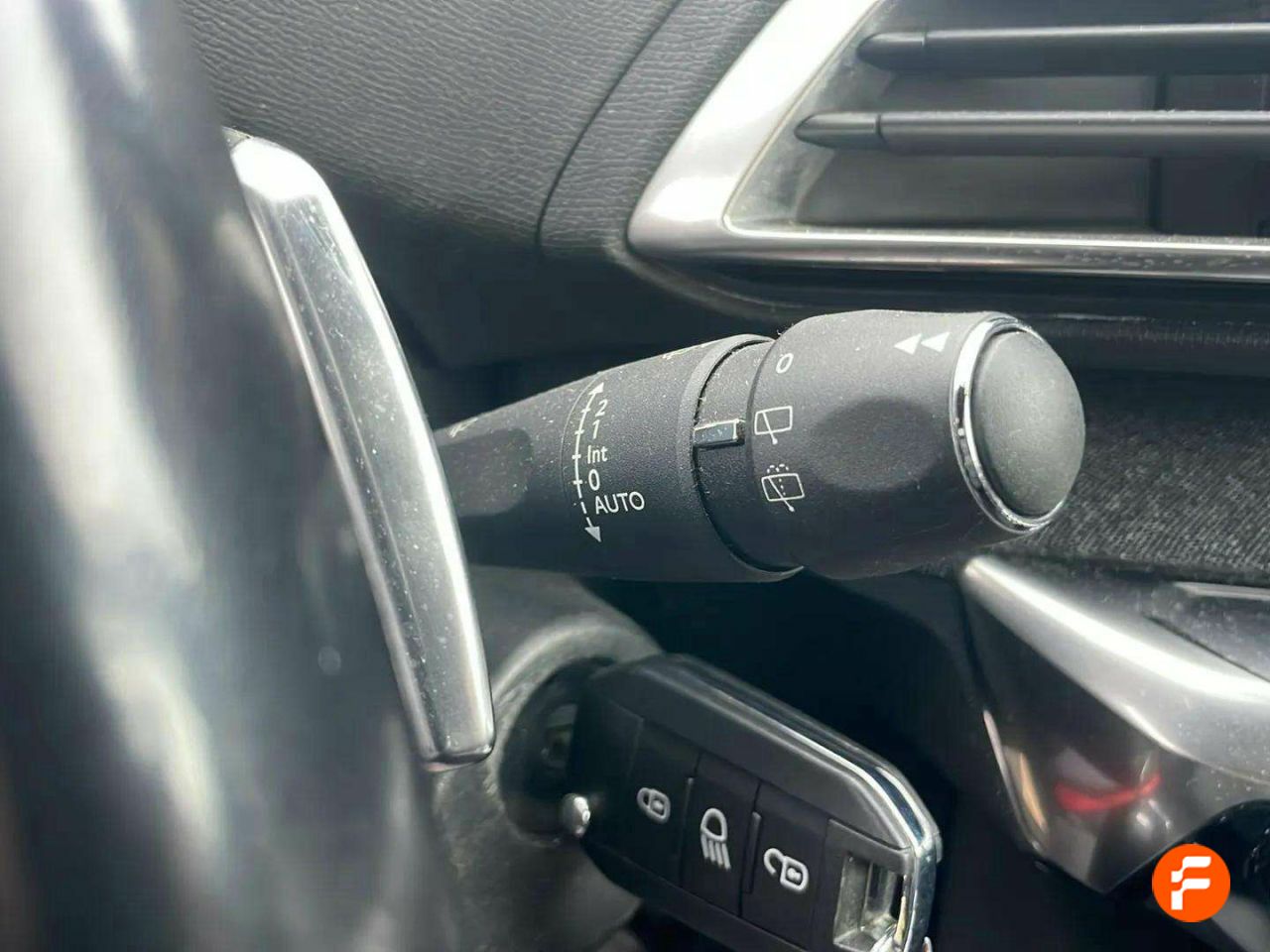 Foto Peugeot 5008 24