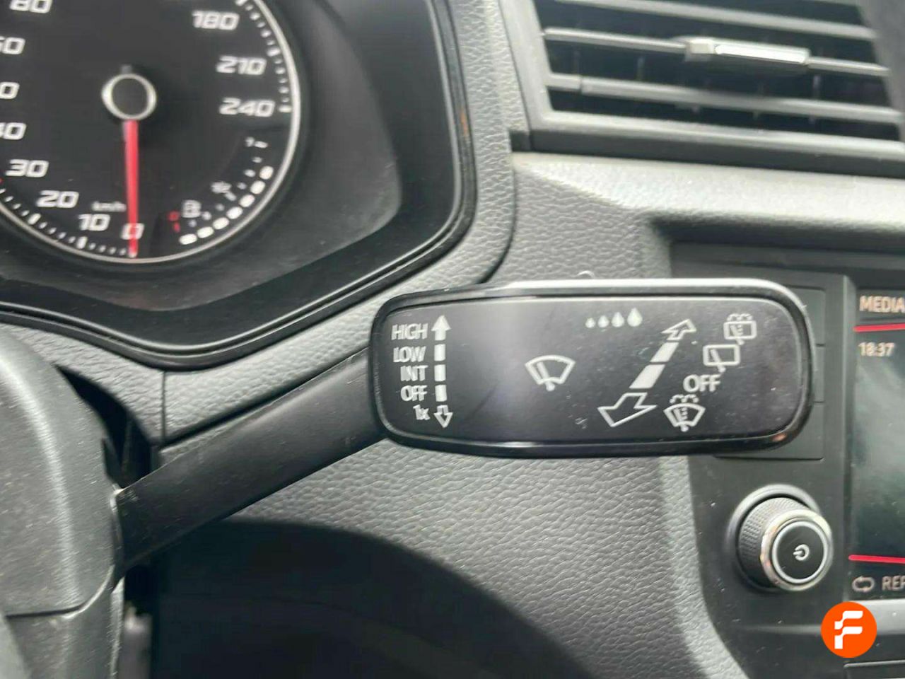 Foto Seat Ibiza 24