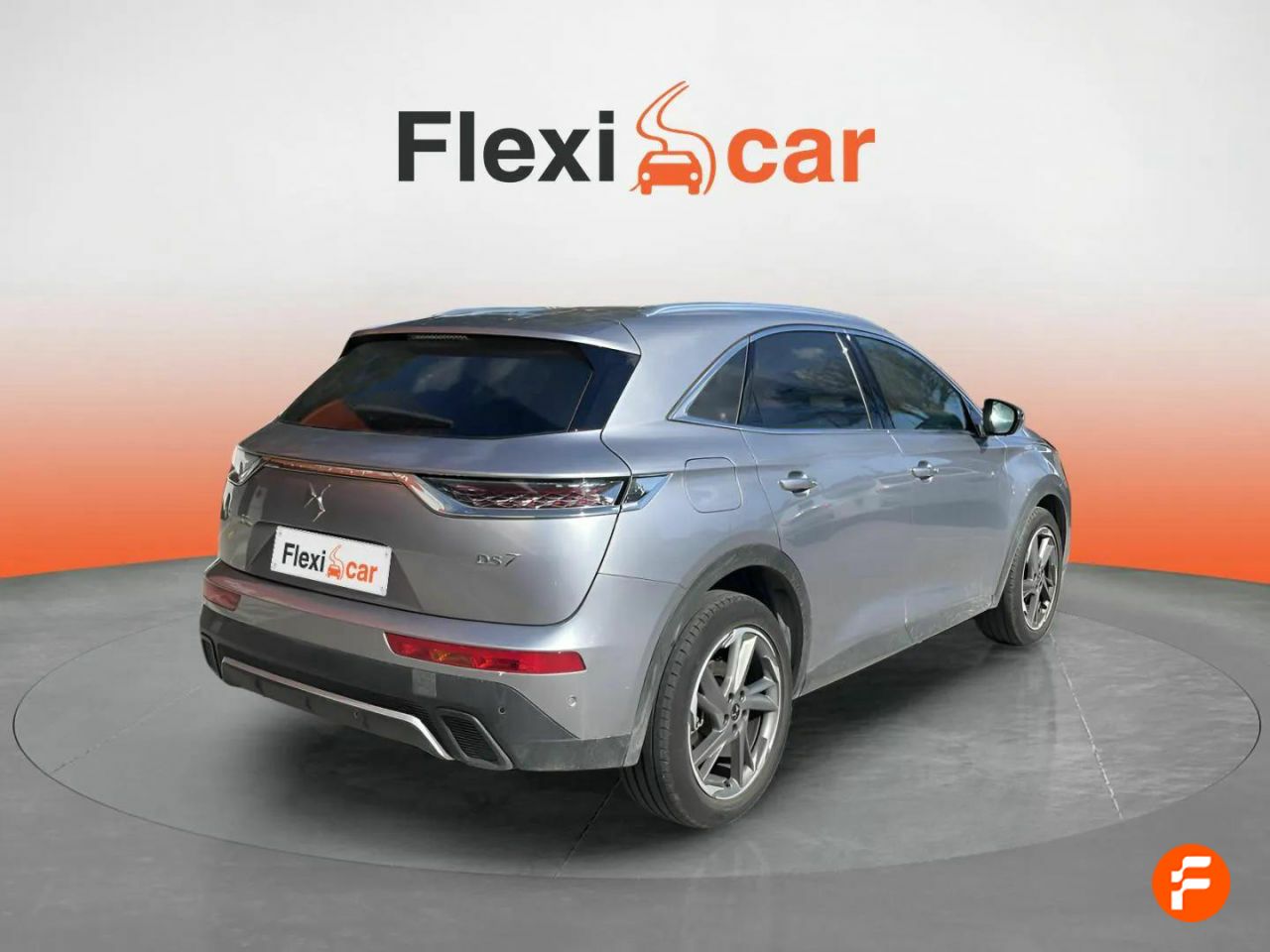 Foto DS Automobiles DS 7 7