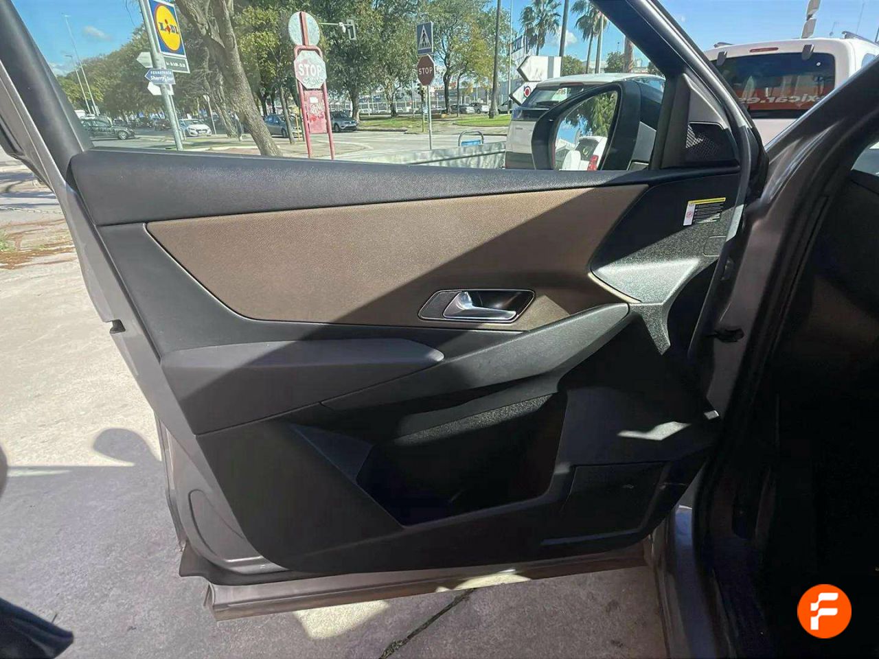 Foto DS Automobiles DS 7 19