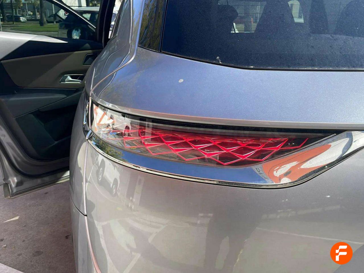 Foto DS Automobiles DS 7 32