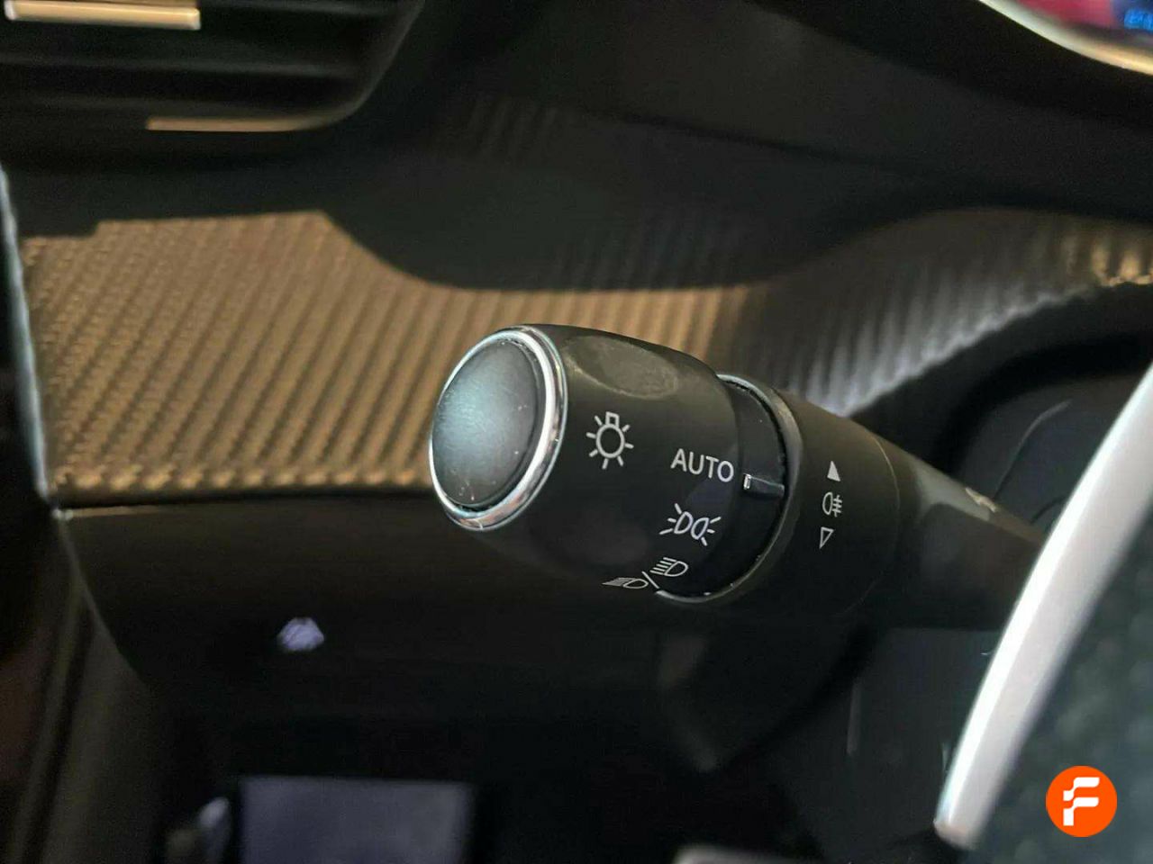 Foto Peugeot 208 29