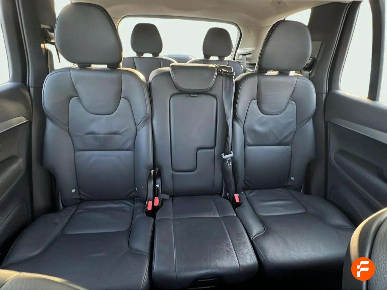 Foto Volvo XC90 21
