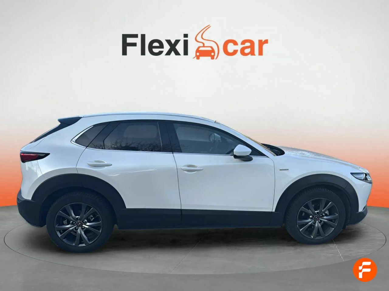 Foto Mazda CX-30 8