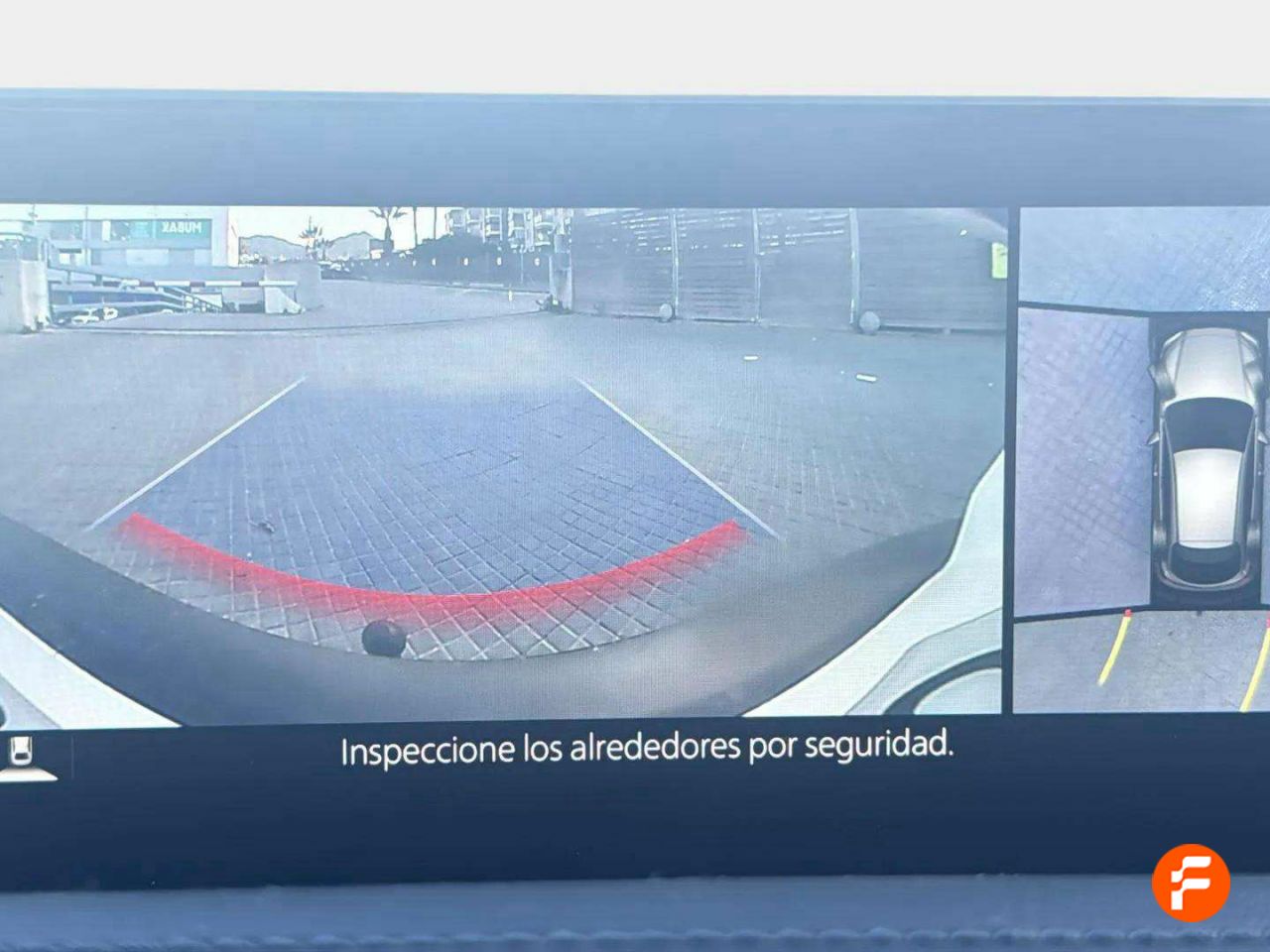 Foto Mazda CX-30 18