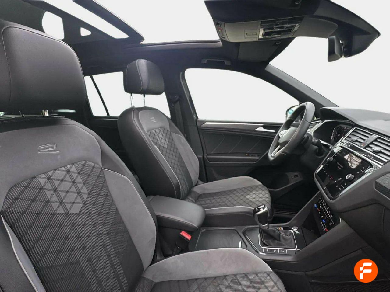 Foto Volkswagen Tiguan 15