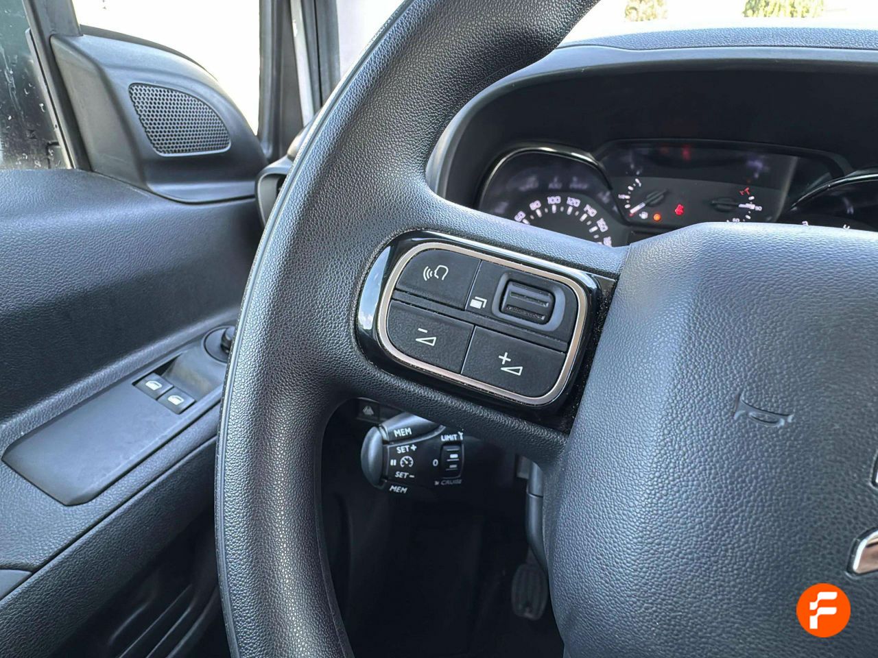 Foto Citroën Berlingo 15