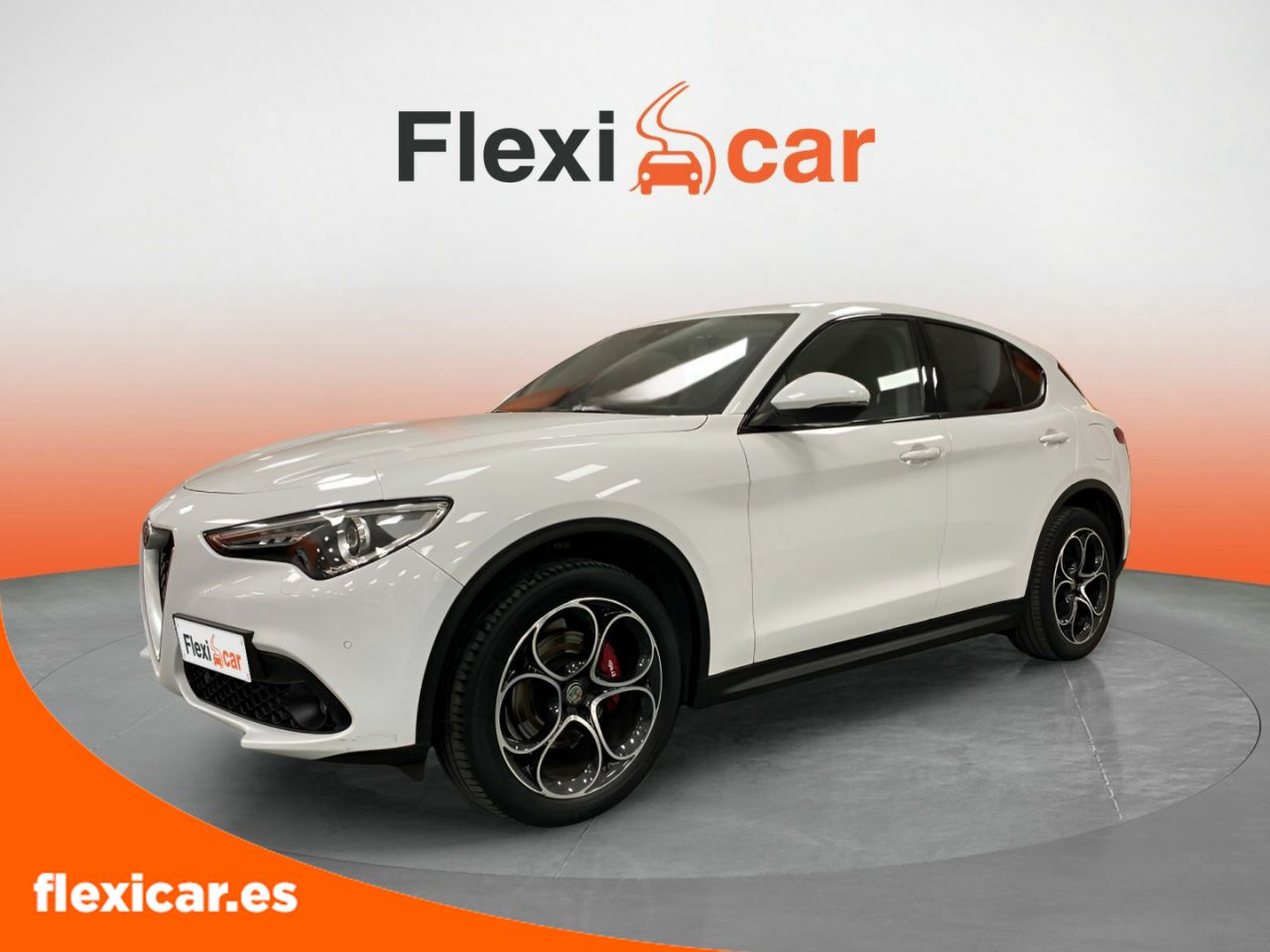 Foto Alfa Romeo Stelvio 2