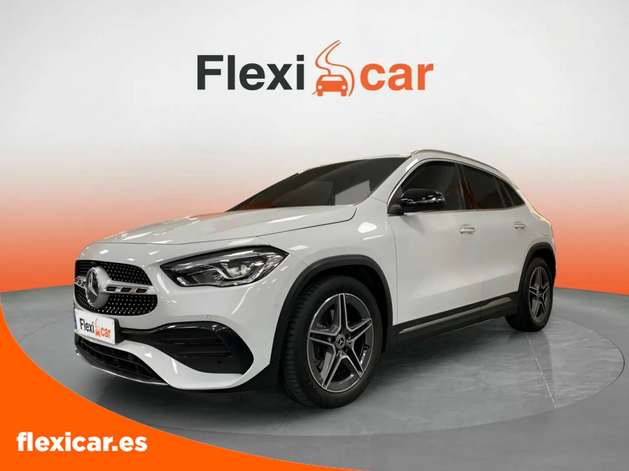 Foto Mercedes-Benz Clase GLA 2