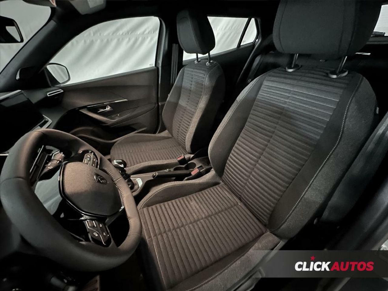 Foto Peugeot 2008 12