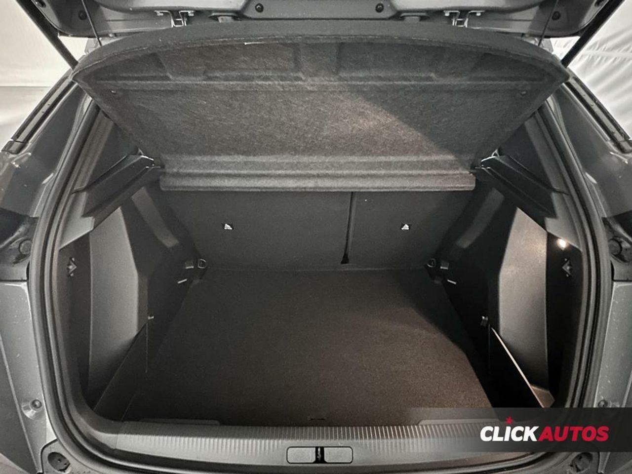 Foto Peugeot 2008 14
