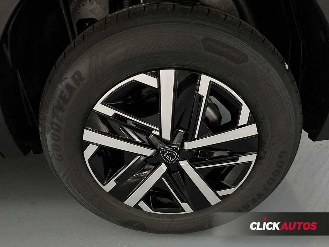 Foto Peugeot 2008 15