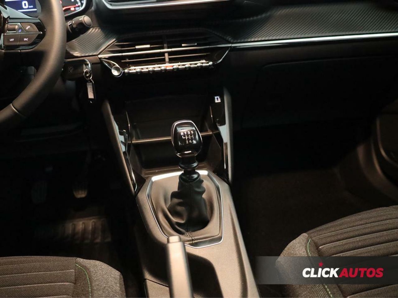 Foto Peugeot 2008 14
