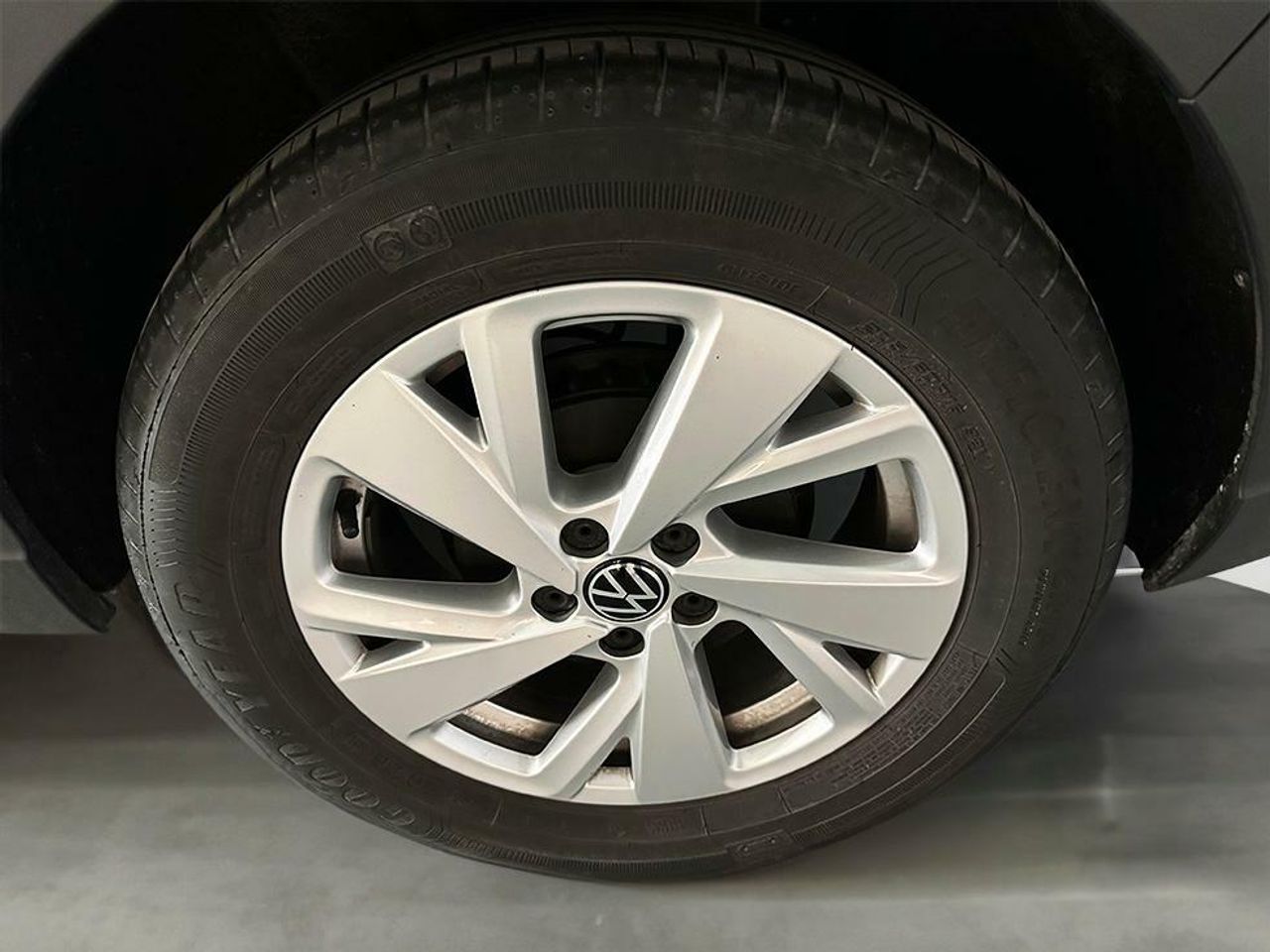 Foto Volkswagen Taigo 18