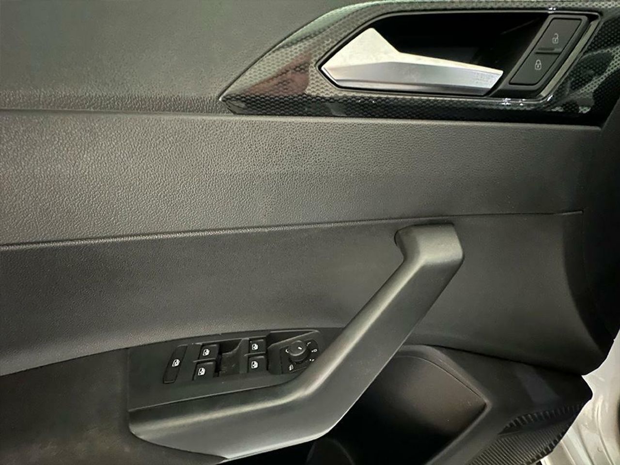 Foto Volkswagen Taigo 14