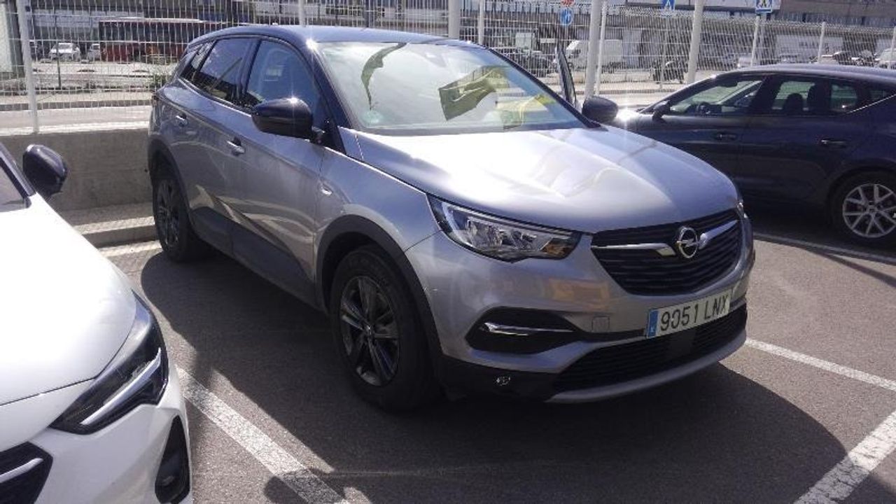 Foto Opel Grandland X 2